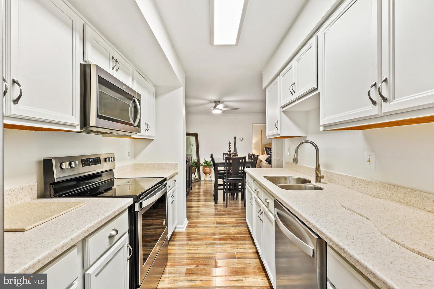 12247 WADSWORTH WAY, WOODBRIDGE, Virginia 22192, 2 Bedrooms Bedrooms, ,2 BathroomsBathrooms,Residential,For sale,12247 WADSWORTH WAY,VAPW2102876 MLS # VAPW2102876