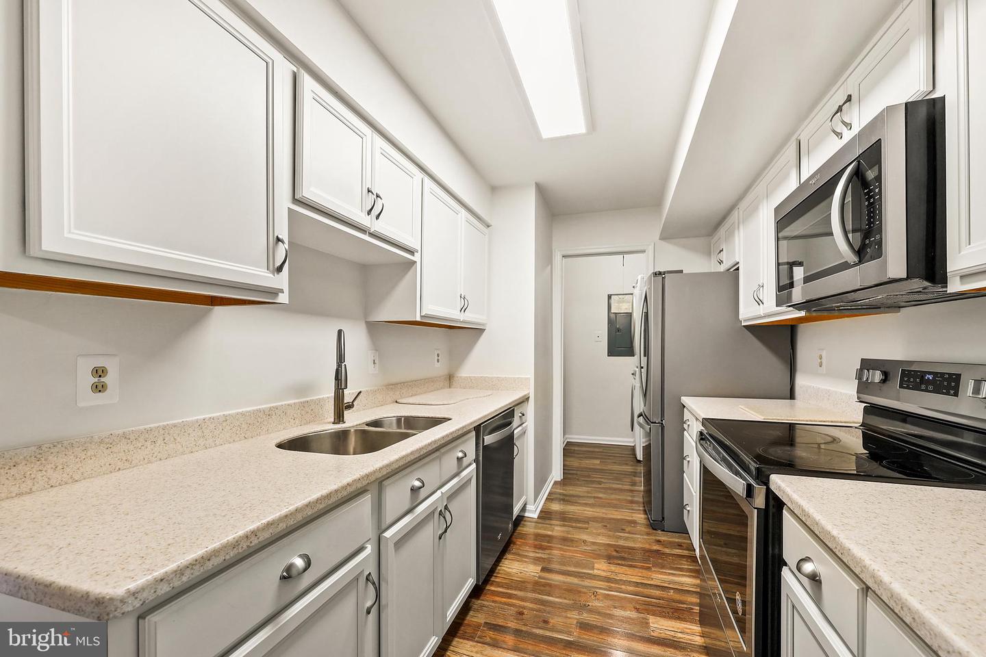 12247 WADSWORTH WAY, WOODBRIDGE, Virginia 22192, 2 Bedrooms Bedrooms, ,2 BathroomsBathrooms,Residential,For sale,12247 WADSWORTH WAY,VAPW2102876 MLS # VAPW2102876
