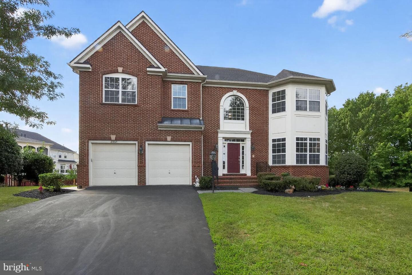 23069 RUSHMORE CT, BRAMBLETON, Virginia 20148, 6 Bedrooms Bedrooms, ,5 BathroomsBathrooms,Residential,For sale,23069 RUSHMORE CT,VALO2105638 MLS # VALO2105638