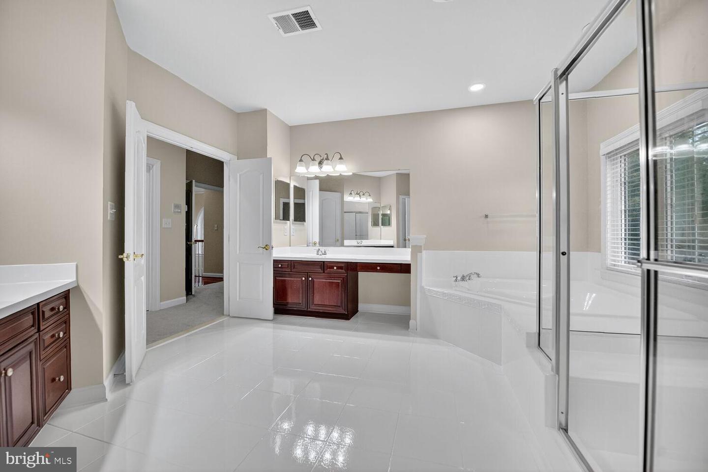 23069 RUSHMORE CT, BRAMBLETON, Virginia 20148, 6 Bedrooms Bedrooms, ,5 BathroomsBathrooms,Residential,For sale,23069 RUSHMORE CT,VALO2105638 MLS # VALO2105638
