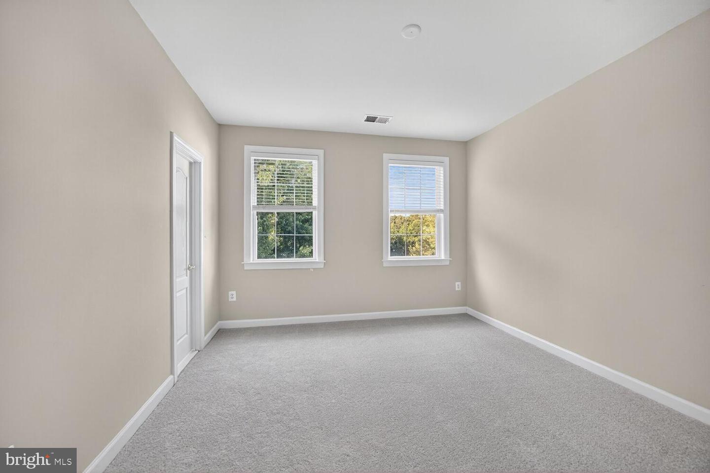 23069 RUSHMORE CT, BRAMBLETON, Virginia 20148, 6 Bedrooms Bedrooms, ,5 BathroomsBathrooms,Residential,For sale,23069 RUSHMORE CT,VALO2105638 MLS # VALO2105638