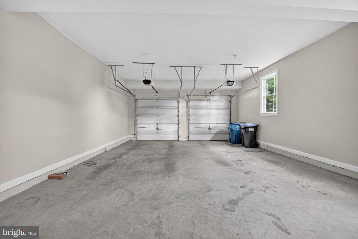 23069 RUSHMORE CT, BRAMBLETON, Virginia 20148, 6 Bedrooms Bedrooms, ,5 BathroomsBathrooms,Residential,For sale,23069 RUSHMORE CT,VALO2105638 MLS # VALO2105638