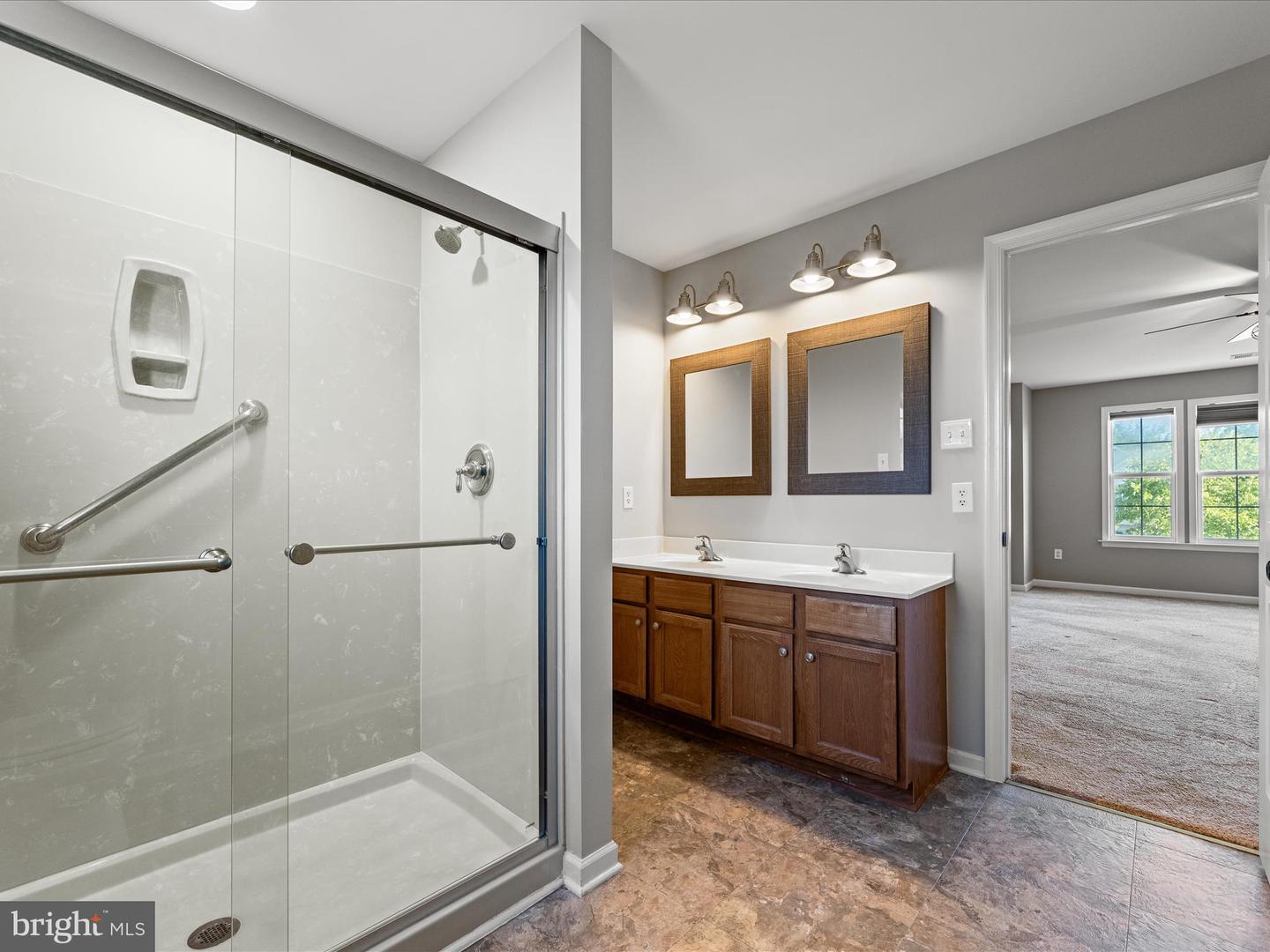 292 FORTRESS DR, WINCHESTER, Virginia 22603, 5 Bedrooms Bedrooms, ,3 BathroomsBathrooms,Residential,For sale,292 FORTRESS DR,VAFV2036458 MLS # VAFV2036458