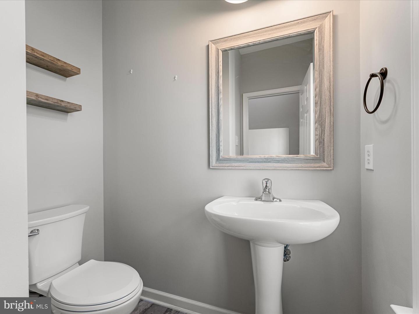 292 FORTRESS DR, WINCHESTER, Virginia 22603, 5 Bedrooms Bedrooms, ,3 BathroomsBathrooms,Residential,For sale,292 FORTRESS DR,VAFV2036458 MLS # VAFV2036458
