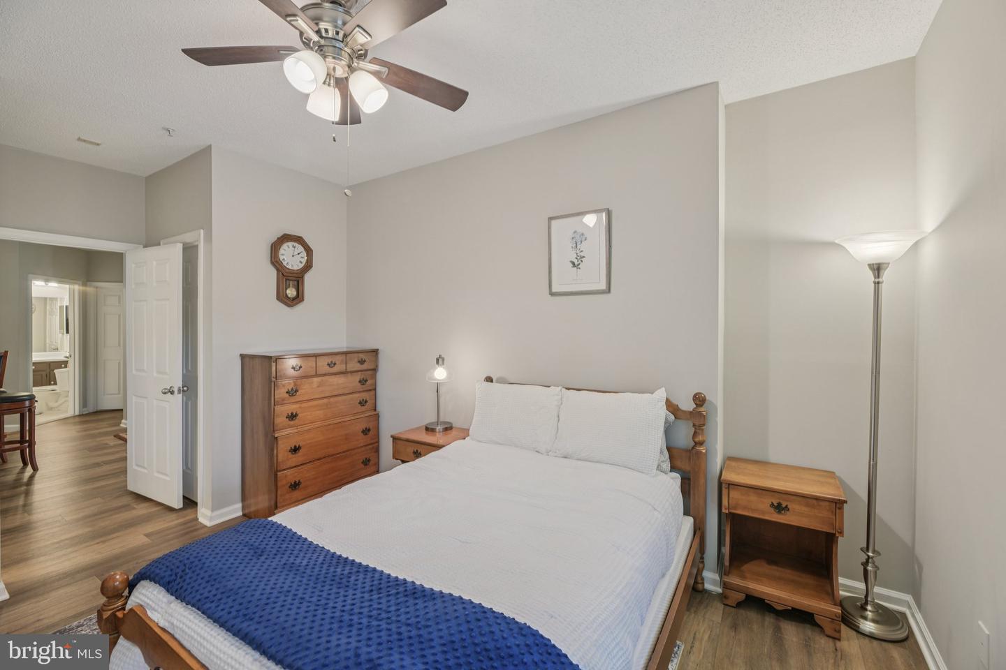 1708 LAKE SHORE CREST DR #26, RESTON, Virginia 20190, 2 Bedrooms Bedrooms, ,2 BathroomsBathrooms,Residential,For sale,1708 LAKE SHORE CREST DR #26,VAFX2264004 MLS # VAFX2264004