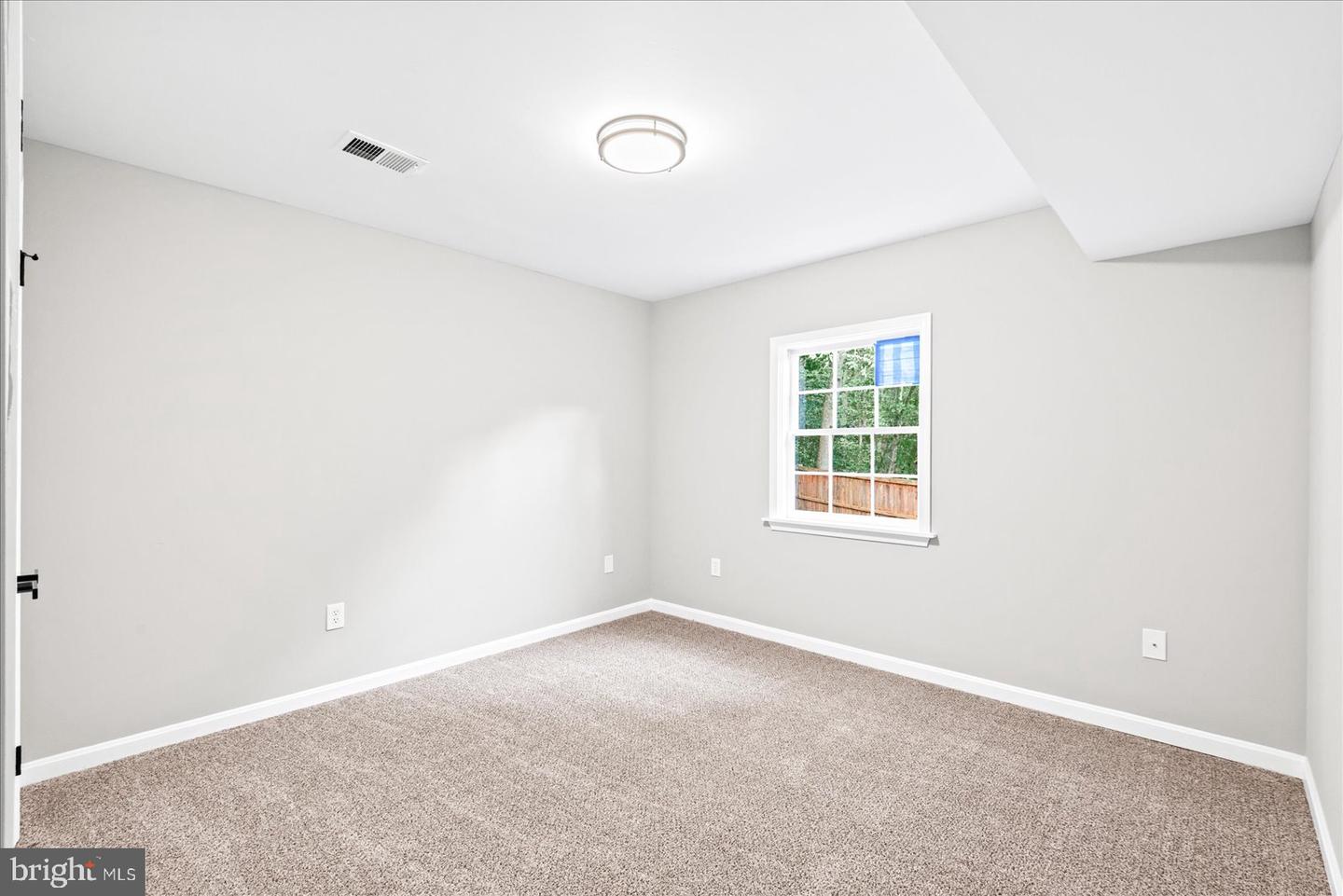 1655 GARRISONVILLE RD, STAFFORD, Virginia 22556, 3 Bedrooms Bedrooms, ,3 BathroomsBathrooms,Residential,For sale,1655 GARRISONVILLE RD,VAST2042244 MLS # VAST2042244