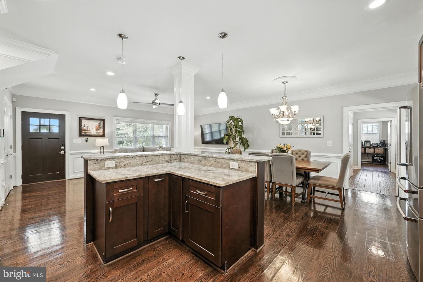 4014 WAKEFIELD DR, ANNANDALE, Virginia 22003, 5 Bedrooms Bedrooms, 19 Rooms Rooms,4 BathroomsBathrooms,Residential,For sale,4014 WAKEFIELD DR,VAFX2264040 MLS # VAFX2264040