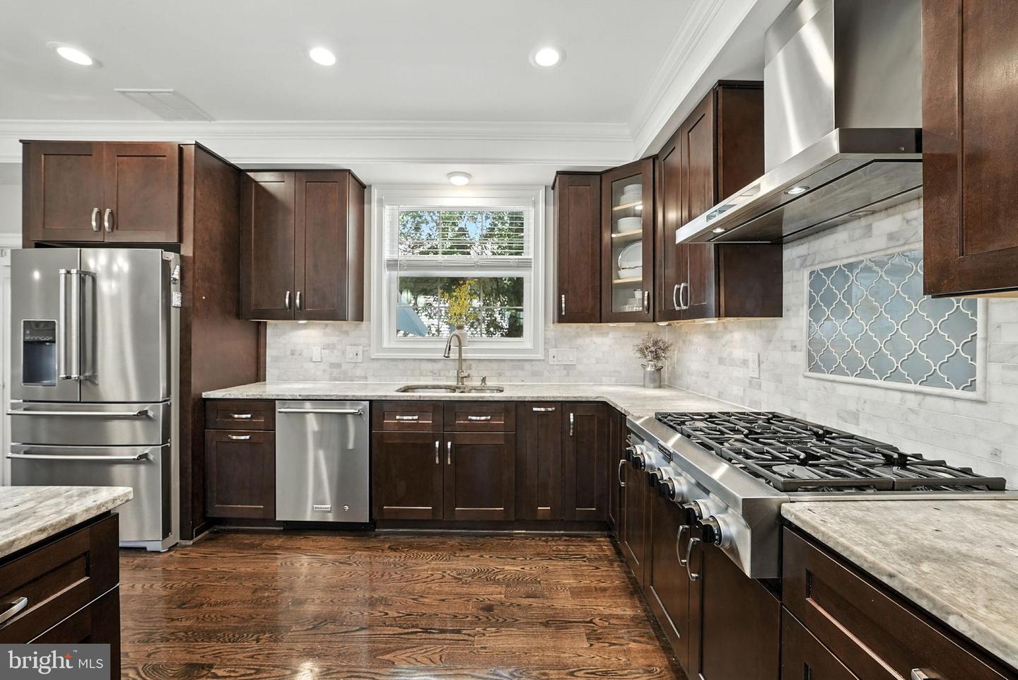 4014 WAKEFIELD DR, ANNANDALE, Virginia 22003, 5 Bedrooms Bedrooms, 19 Rooms Rooms,4 BathroomsBathrooms,Residential,For sale,4014 WAKEFIELD DR,VAFX2264040 MLS # VAFX2264040