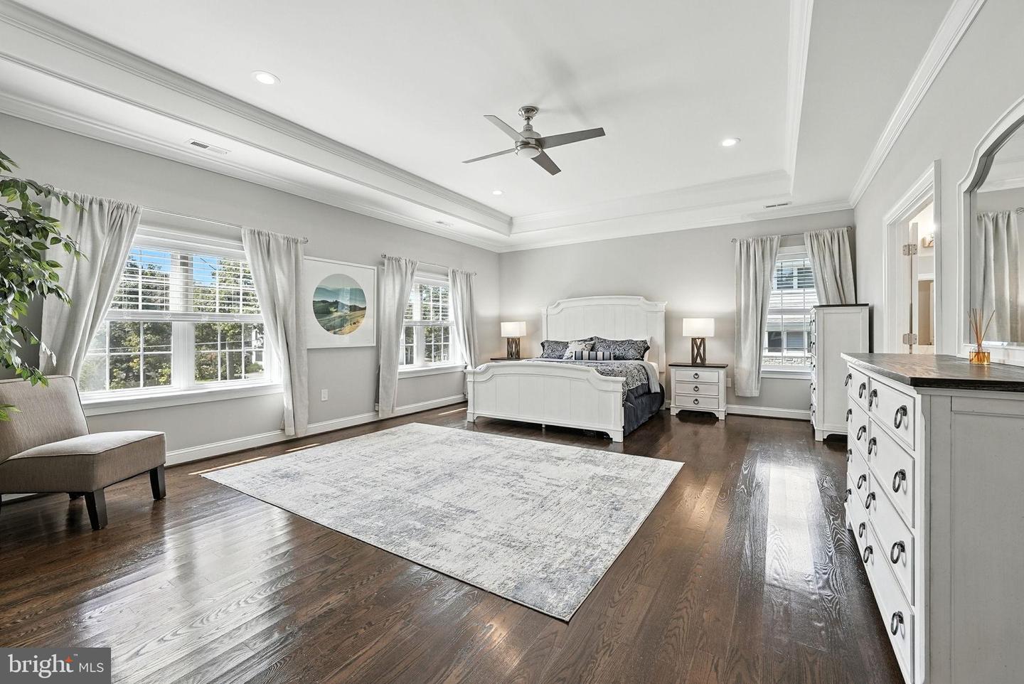 4014 WAKEFIELD DR, ANNANDALE, Virginia 22003, 5 Bedrooms Bedrooms, 19 Rooms Rooms,4 BathroomsBathrooms,Residential,For sale,4014 WAKEFIELD DR,VAFX2264040 MLS # VAFX2264040