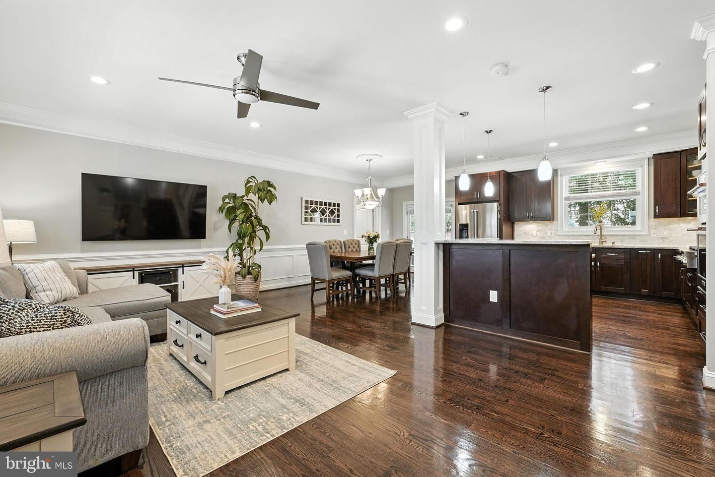 4014 WAKEFIELD DR, ANNANDALE, Virginia 22003, 5 Bedrooms Bedrooms, 19 Rooms Rooms,4 BathroomsBathrooms,Residential,For sale,4014 WAKEFIELD DR,VAFX2264040 MLS # VAFX2264040