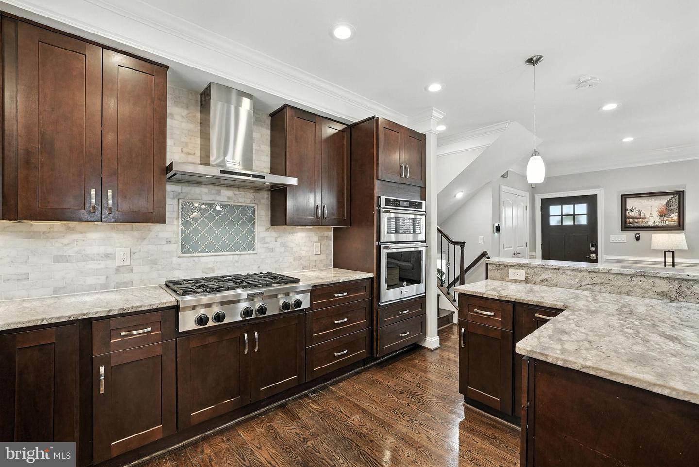 4014 WAKEFIELD DR, ANNANDALE, Virginia 22003, 5 Bedrooms Bedrooms, 19 Rooms Rooms,4 BathroomsBathrooms,Residential,For sale,4014 WAKEFIELD DR,VAFX2264040 MLS # VAFX2264040