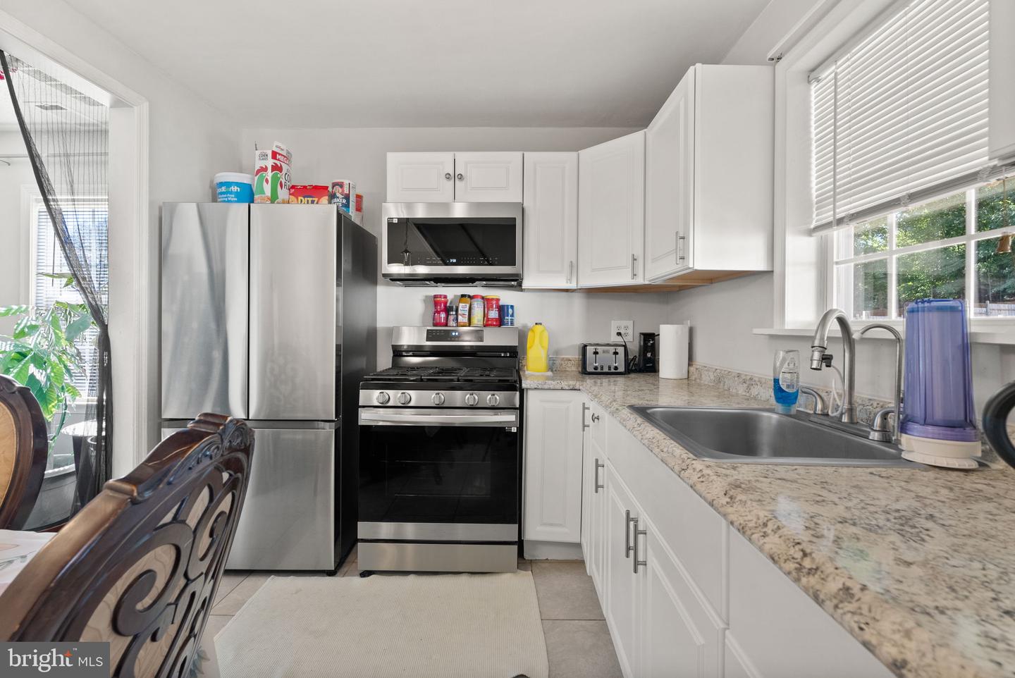 4023 WHITE HAVEN DR, DUMFRIES, Virginia 22026, 3 Bedrooms Bedrooms, ,2 BathroomsBathrooms,Residential,For sale,4023 WHITE HAVEN DR,VAPW2102908 MLS # VAPW2102908