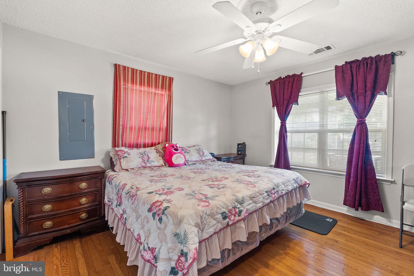 4023 WHITE HAVEN DR, DUMFRIES, Virginia 22026, 3 Bedrooms Bedrooms, ,2 BathroomsBathrooms,Residential,For sale,4023 WHITE HAVEN DR,VAPW2102908 MLS # VAPW2102908