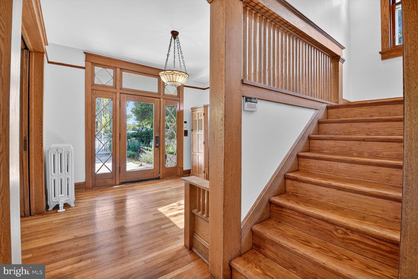 19 WHITTIER ST NW, WASHINGTON, District Of Columbia 20012, 6 Bedrooms Bedrooms, ,4 BathroomsBathrooms,Residential,For sale,19 WHITTIER ST NW,DCDC2217410 MLS # DCDC2217410