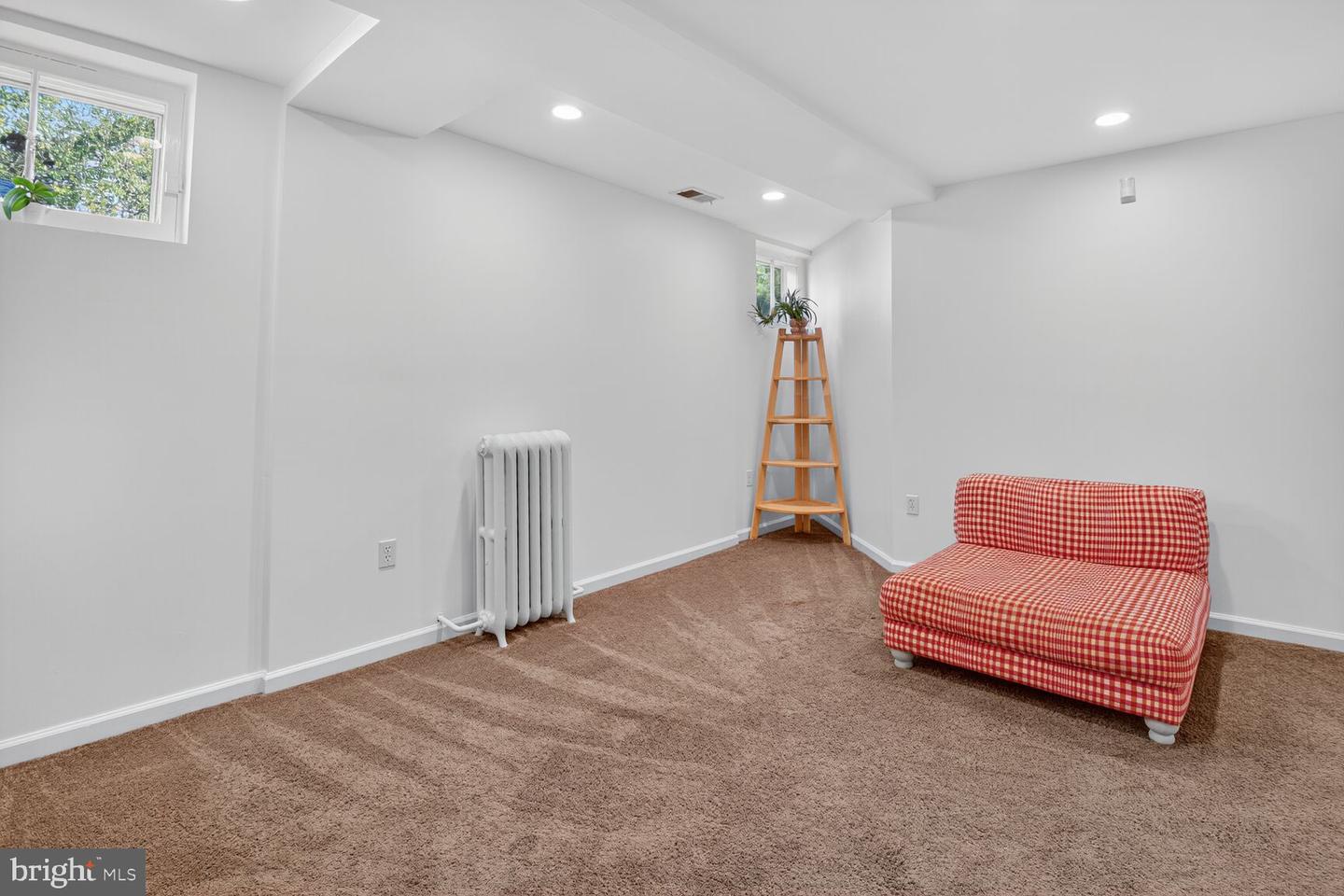 19 WHITTIER ST NW, WASHINGTON, District Of Columbia 20012, 6 Bedrooms Bedrooms, ,4 BathroomsBathrooms,Residential,For sale,19 WHITTIER ST NW,DCDC2217410 MLS # DCDC2217410