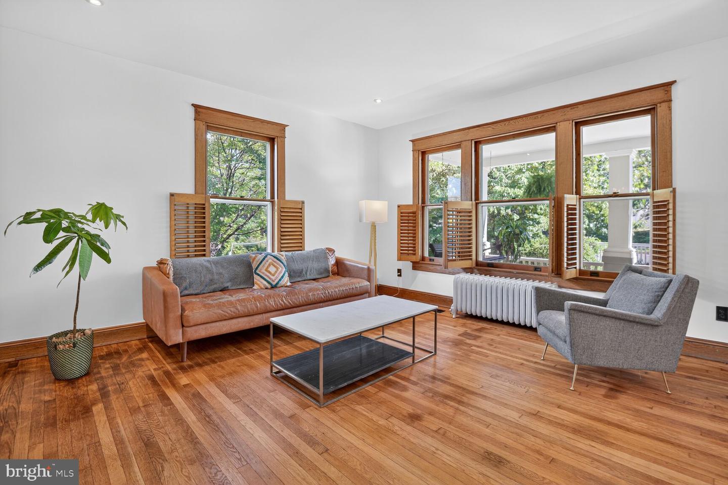 19 WHITTIER ST NW, WASHINGTON, District Of Columbia 20012, 6 Bedrooms Bedrooms, ,4 BathroomsBathrooms,Residential,For sale,19 WHITTIER ST NW,DCDC2217410 MLS # DCDC2217410