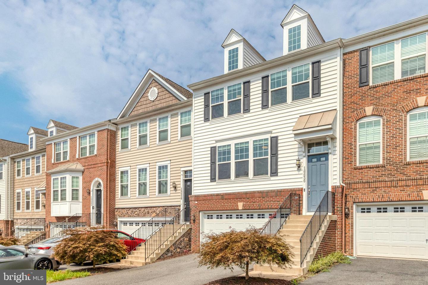 16636 DANRIDGE MANOR DR, WOODBRIDGE, Virginia 22191, 3 Bedrooms Bedrooms, ,3 BathroomsBathrooms,Residential,For sale,16636 DANRIDGE MANOR DR,VAPW2102934 MLS # VAPW2102934