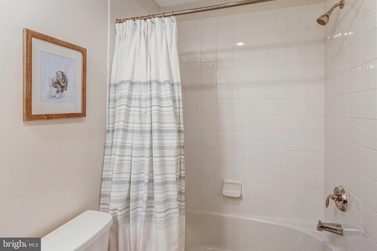 16636 DANRIDGE MANOR DR, WOODBRIDGE, Virginia 22191, 3 Bedrooms Bedrooms, ,3 BathroomsBathrooms,Residential,For sale,16636 DANRIDGE MANOR DR,VAPW2102934 MLS # VAPW2102934