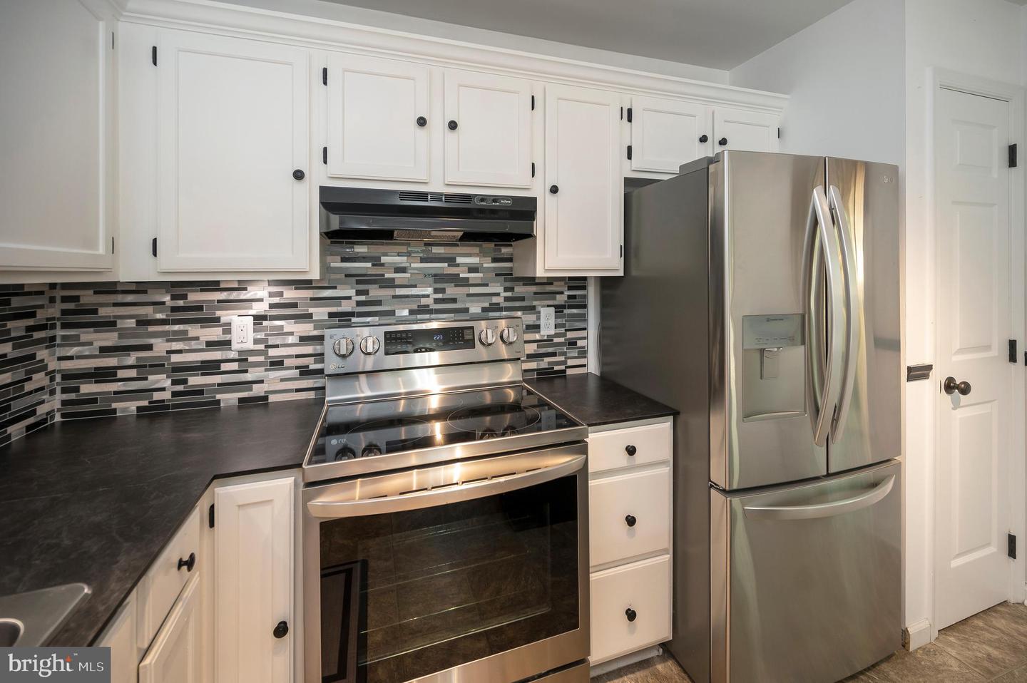 200 BEN NEUIS PL, FREDERICKSBURG, Virginia 22405, 3 Bedrooms Bedrooms, 8 Rooms Rooms,1 BathroomBathrooms,Residential,For sale,200 BEN NEUIS PL,VAST2042262 MLS # VAST2042262