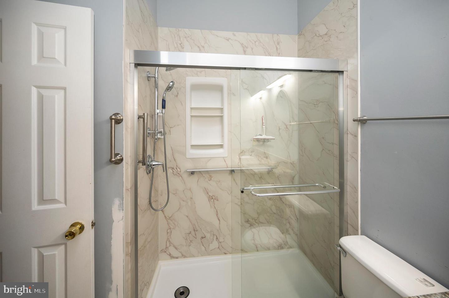 200 BEN NEUIS PL, FREDERICKSBURG, Virginia 22405, 3 Bedrooms Bedrooms, 8 Rooms Rooms,1 BathroomBathrooms,Residential,For sale,200 BEN NEUIS PL,VAST2042262 MLS # VAST2042262