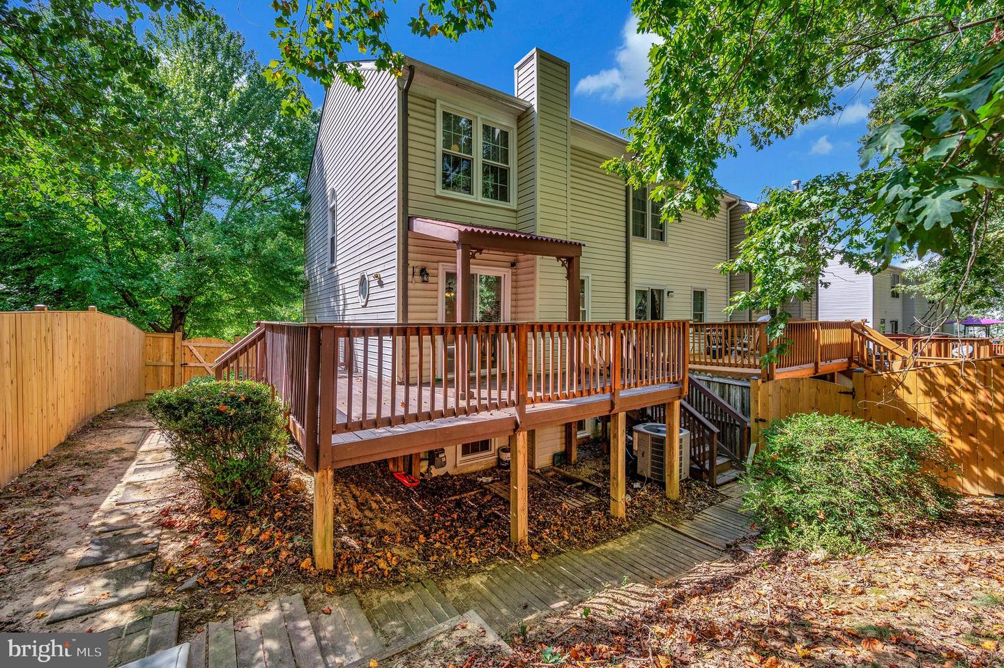 200 BEN NEUIS PL, FREDERICKSBURG, Virginia 22405, 3 Bedrooms Bedrooms, 8 Rooms Rooms,1 BathroomBathrooms,Residential,For sale,200 BEN NEUIS PL,VAST2042262 MLS # VAST2042262