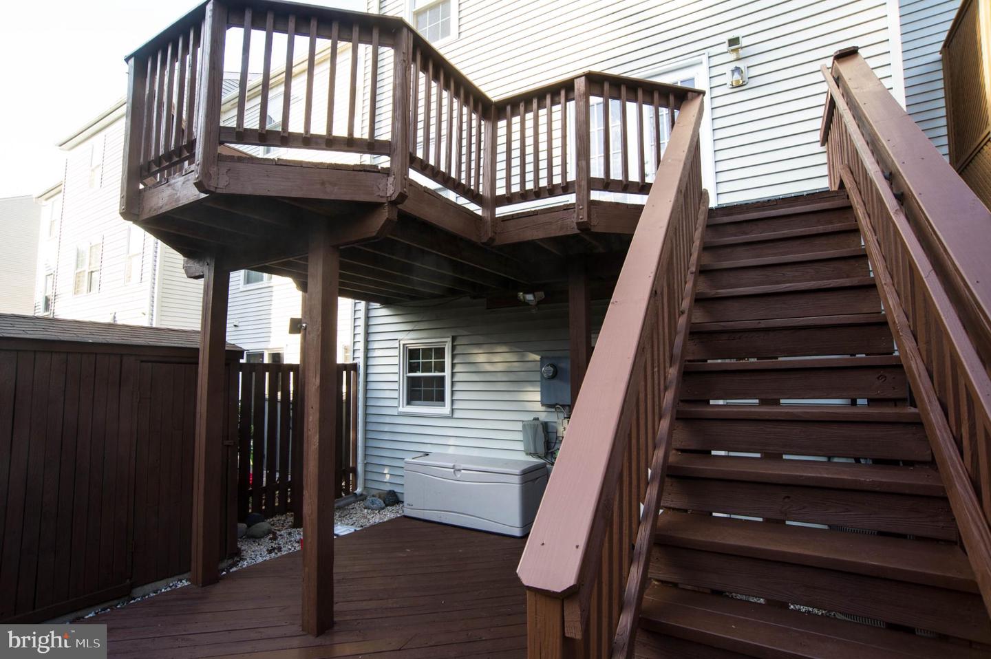 3335 OAKSHADE CT, FAIRFAX, Virginia 22033, 3 Bedrooms Bedrooms, 10 Rooms Rooms,2 BathroomsBathrooms,Residential,For sale,3335 OAKSHADE CT,VAFX2264188 MLS # VAFX2264188