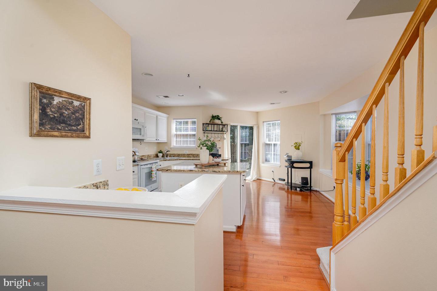 13531 GROUSERUN LN, BRISTOW, Virginia 20136, 2 Bedrooms Bedrooms, 4 Rooms Rooms,2 BathroomsBathrooms,Residential,For sale,13531 GROUSERUN LN,VAPW2102938 MLS # VAPW2102938