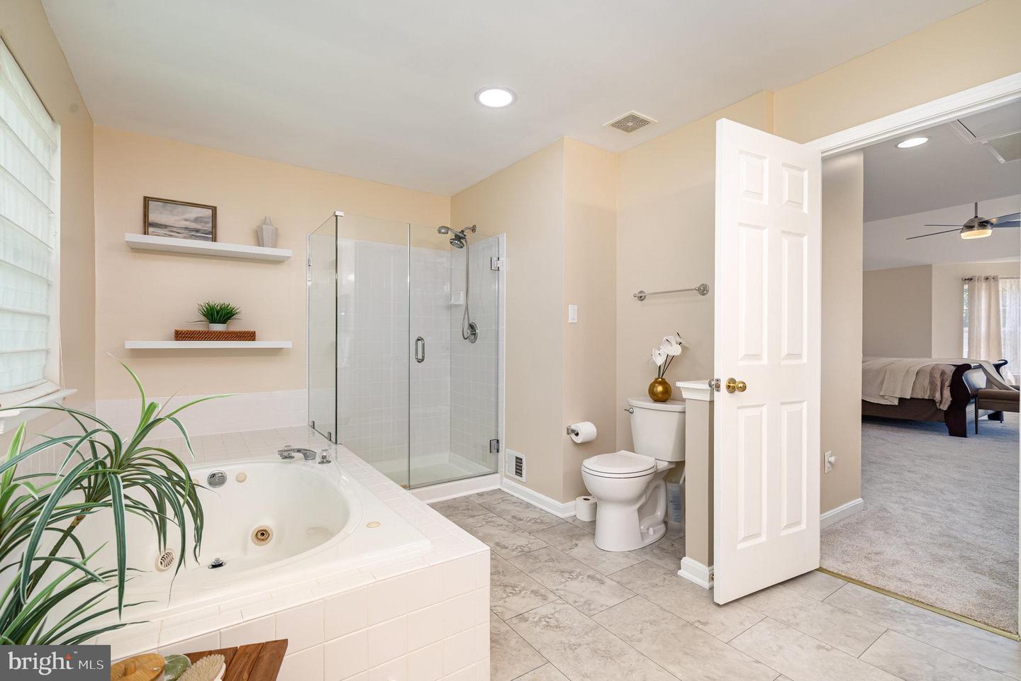 13531 GROUSERUN LN, BRISTOW, Virginia 20136, 2 Bedrooms Bedrooms, 4 Rooms Rooms,2 BathroomsBathrooms,Residential,For sale,13531 GROUSERUN LN,VAPW2102938 MLS # VAPW2102938