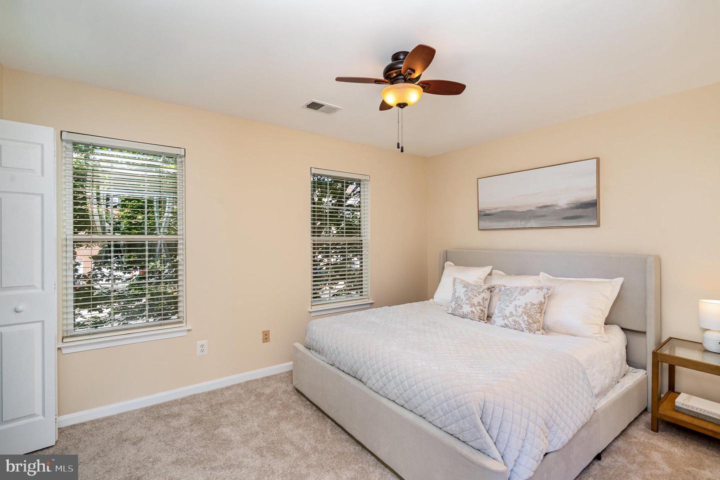 13531 GROUSERUN LN, BRISTOW, Virginia 20136, 2 Bedrooms Bedrooms, 4 Rooms Rooms,2 BathroomsBathrooms,Residential,For sale,13531 GROUSERUN LN,VAPW2102938 MLS # VAPW2102938