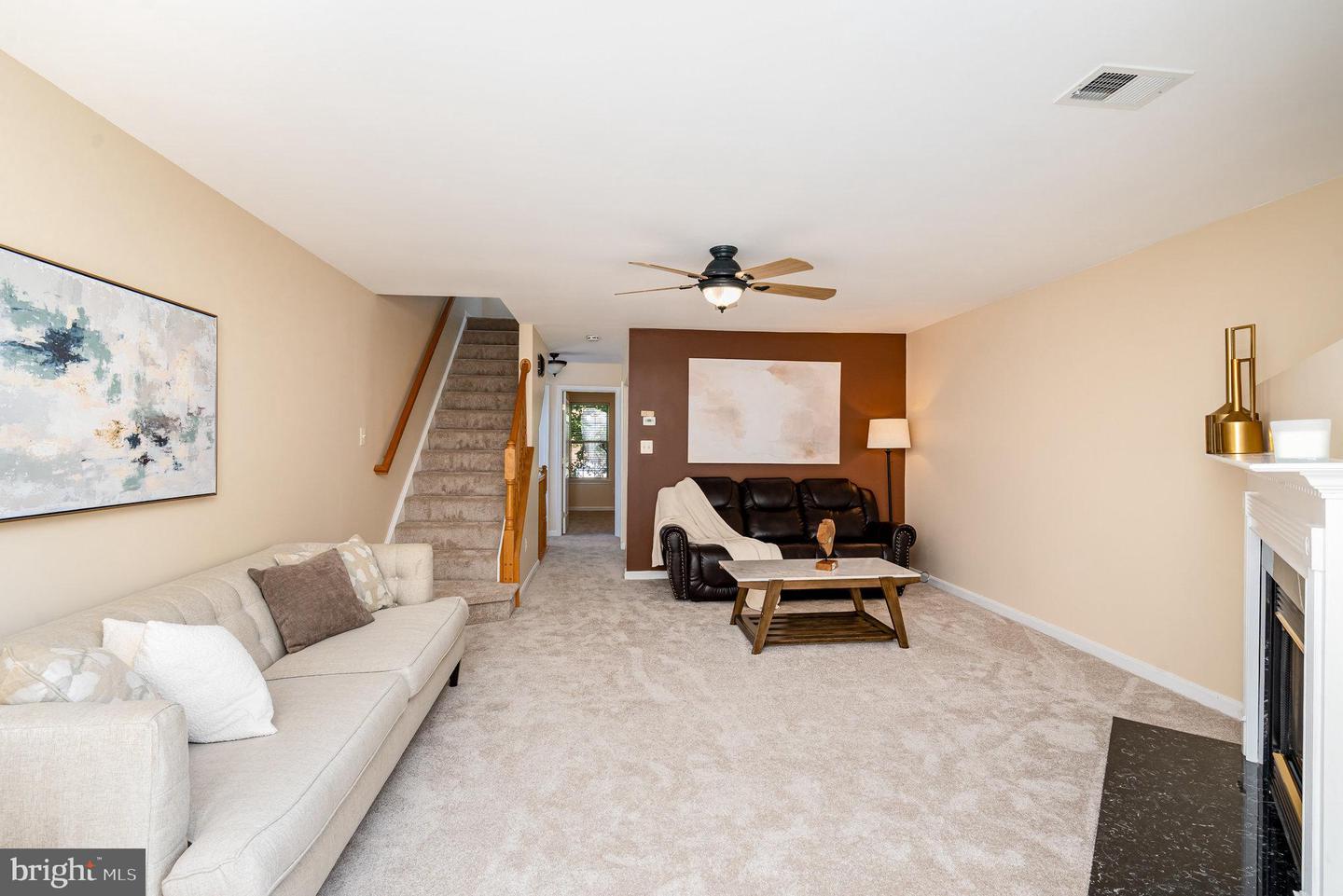 13531 GROUSERUN LN, BRISTOW, Virginia 20136, 2 Bedrooms Bedrooms, 4 Rooms Rooms,2 BathroomsBathrooms,Residential,For sale,13531 GROUSERUN LN,VAPW2102938 MLS # VAPW2102938