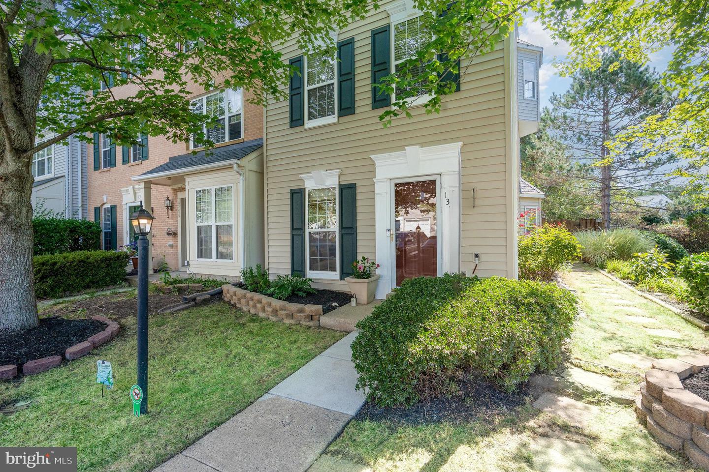 13531 GROUSERUN LN, BRISTOW, Virginia 20136, 2 Bedrooms Bedrooms, 4 Rooms Rooms,2 BathroomsBathrooms,Residential,For sale,13531 GROUSERUN LN,VAPW2102938 MLS # VAPW2102938
