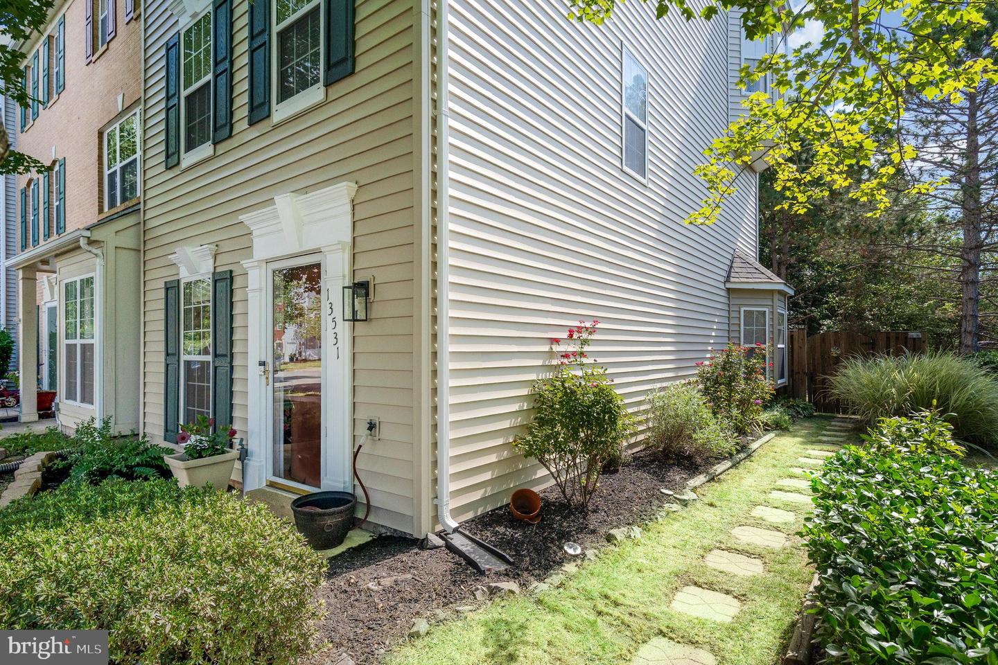 13531 GROUSERUN LN, BRISTOW, Virginia 20136, 2 Bedrooms Bedrooms, 4 Rooms Rooms,2 BathroomsBathrooms,Residential,For sale,13531 GROUSERUN LN,VAPW2102938 MLS # VAPW2102938