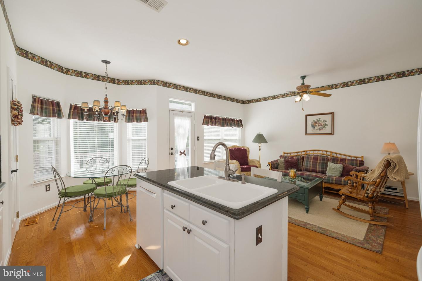 7826 DESIREE ST, ALEXANDRIA, Virginia 22315, 3 Bedrooms Bedrooms, ,2 BathroomsBathrooms,Residential,For sale,7826 DESIREE ST,VAFX2263924 MLS # VAFX2263924
