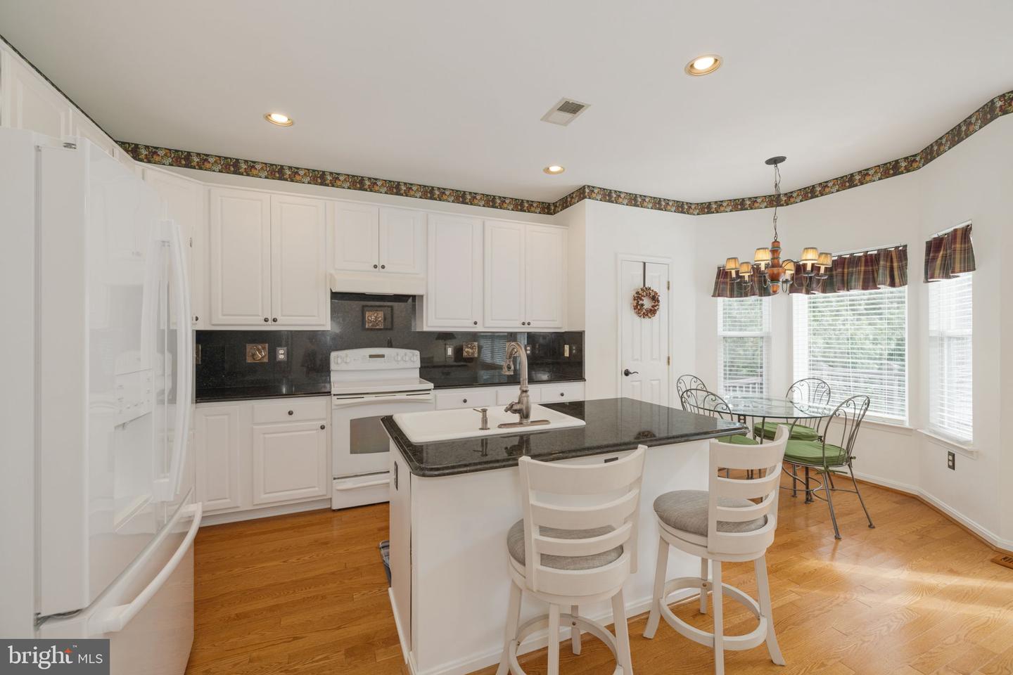 7826 DESIREE ST, ALEXANDRIA, Virginia 22315, 3 Bedrooms Bedrooms, ,2 BathroomsBathrooms,Residential,For sale,7826 DESIREE ST,VAFX2263924 MLS # VAFX2263924