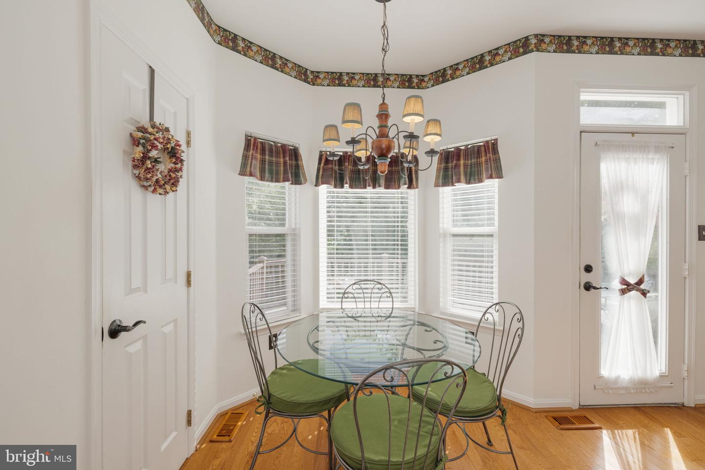 7826 DESIREE ST, ALEXANDRIA, Virginia 22315, 3 Bedrooms Bedrooms, ,2 BathroomsBathrooms,Residential,For sale,7826 DESIREE ST,VAFX2263924 MLS # VAFX2263924
