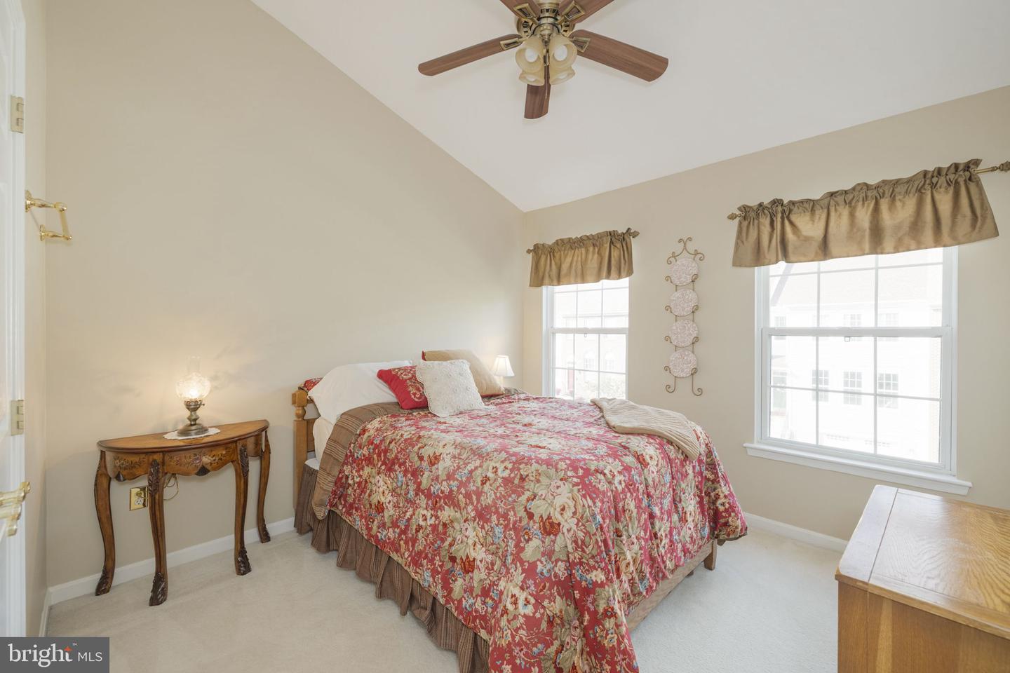 7826 DESIREE ST, ALEXANDRIA, Virginia 22315, 3 Bedrooms Bedrooms, ,2 BathroomsBathrooms,Residential,For sale,7826 DESIREE ST,VAFX2263924 MLS # VAFX2263924