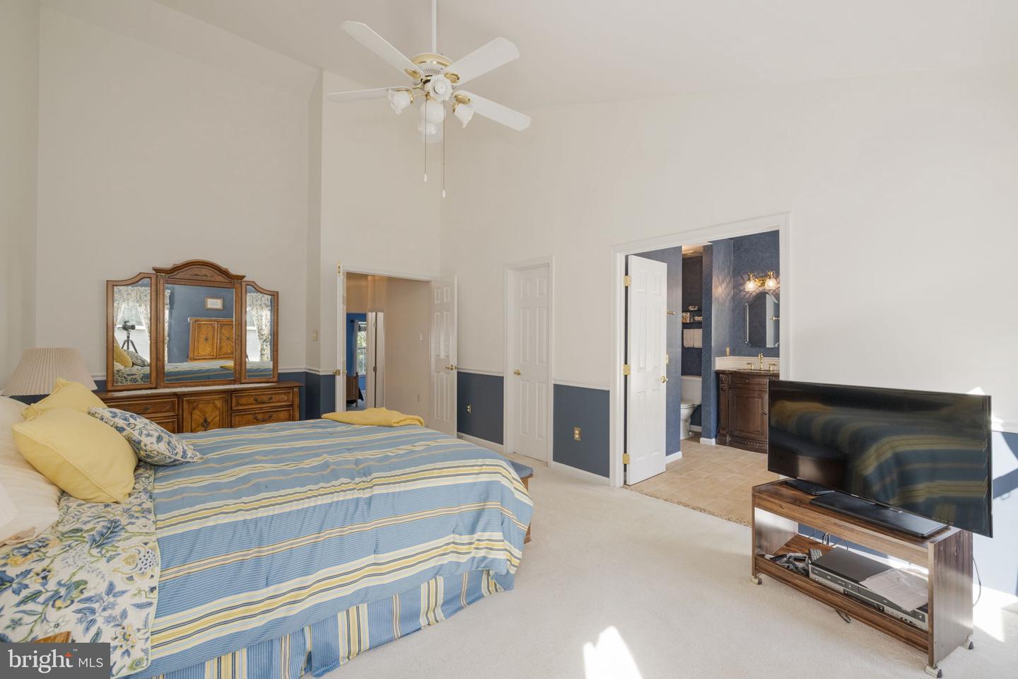 7826 DESIREE ST, ALEXANDRIA, Virginia 22315, 3 Bedrooms Bedrooms, ,2 BathroomsBathrooms,Residential,For sale,7826 DESIREE ST,VAFX2263924 MLS # VAFX2263924