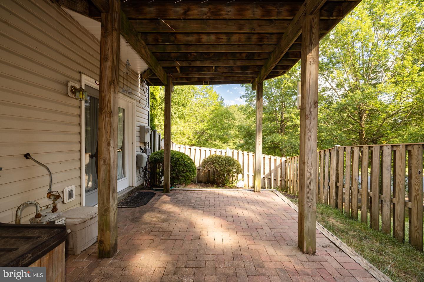 7826 DESIREE ST, ALEXANDRIA, Virginia 22315, 3 Bedrooms Bedrooms, ,2 BathroomsBathrooms,Residential,For sale,7826 DESIREE ST,VAFX2263924 MLS # VAFX2263924