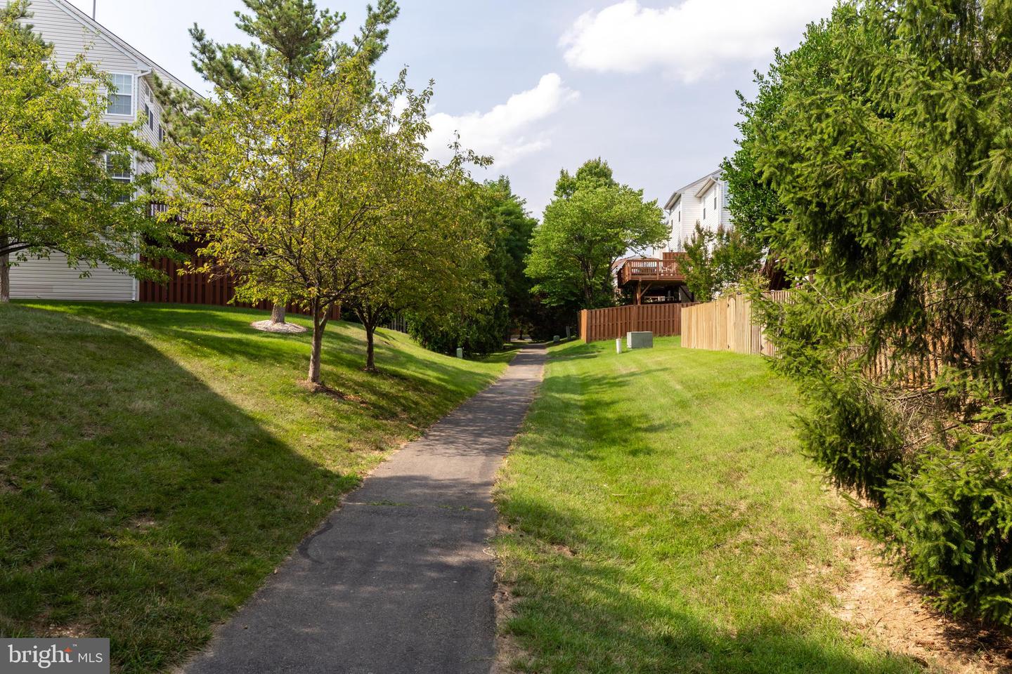7826 DESIREE ST, ALEXANDRIA, Virginia 22315, 3 Bedrooms Bedrooms, ,2 BathroomsBathrooms,Residential,For sale,7826 DESIREE ST,VAFX2263924 MLS # VAFX2263924
