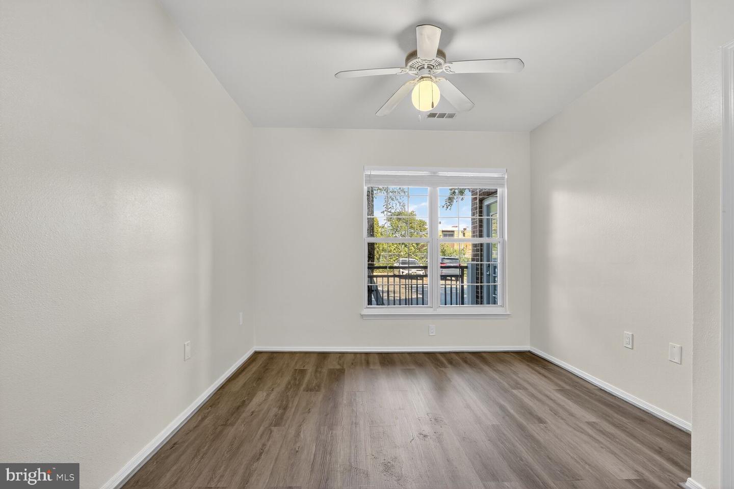 3021 NICOSH CIR #1108, FALLS CHURCH, Virginia 22042, 2 Bedrooms Bedrooms, ,2 BathroomsBathrooms,Residential,For sale,3021 NICOSH CIR #1108,VAFX2263948 MLS # VAFX2263948
