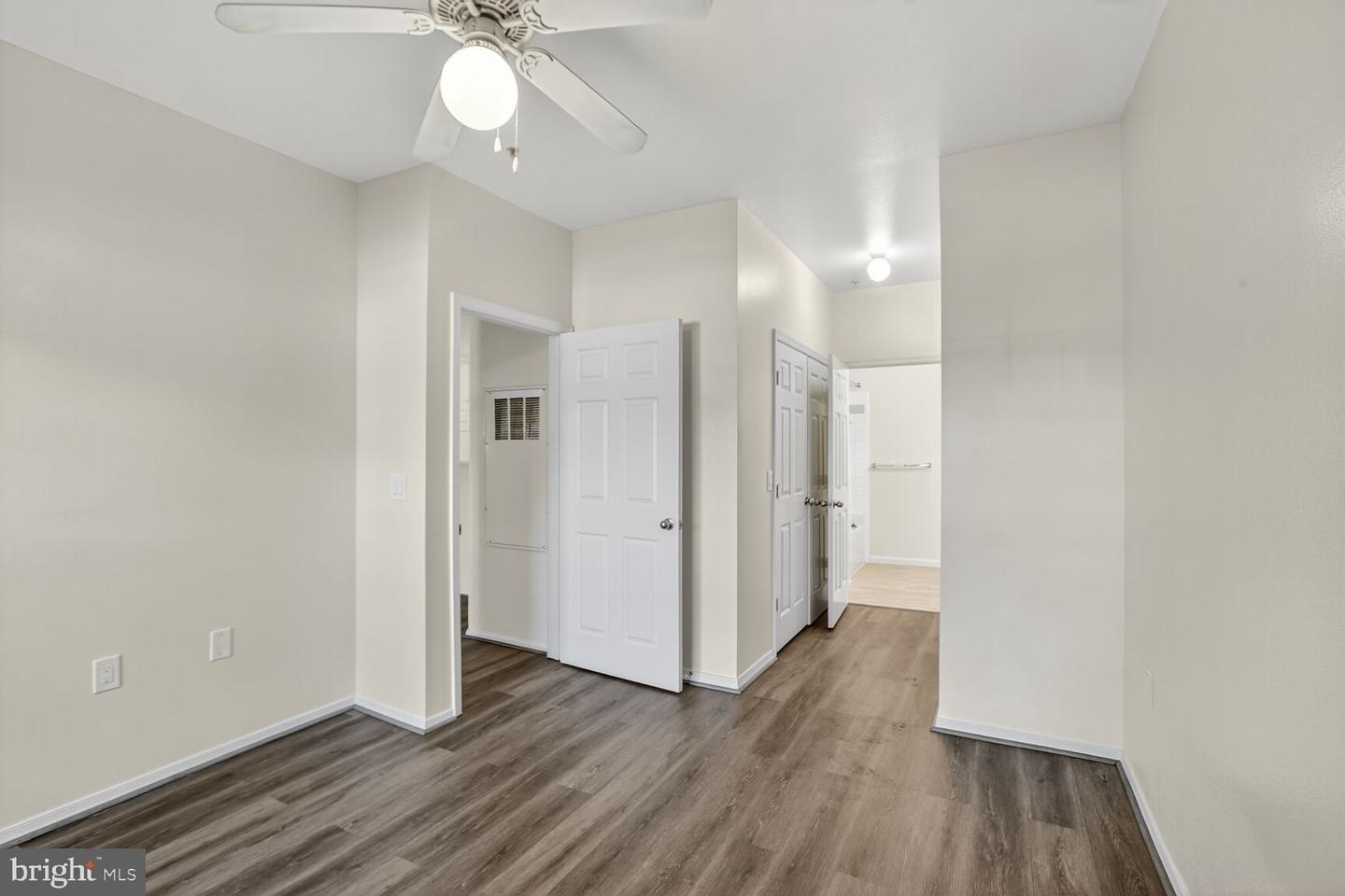 3021 NICOSH CIR #1108, FALLS CHURCH, Virginia 22042, 2 Bedrooms Bedrooms, ,2 BathroomsBathrooms,Residential,For sale,3021 NICOSH CIR #1108,VAFX2263948 MLS # VAFX2263948