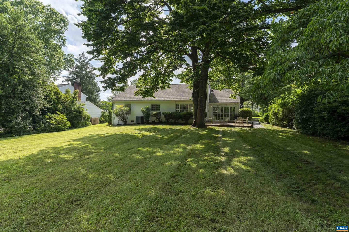 2904 BROOKMERE RD, CHARLOTTESVILLE, Virginia 22901, 3 Bedrooms Bedrooms, ,2 BathroomsBathrooms,Residential,For sale,2904 BROOKMERE RD,668357 MLS # 668357