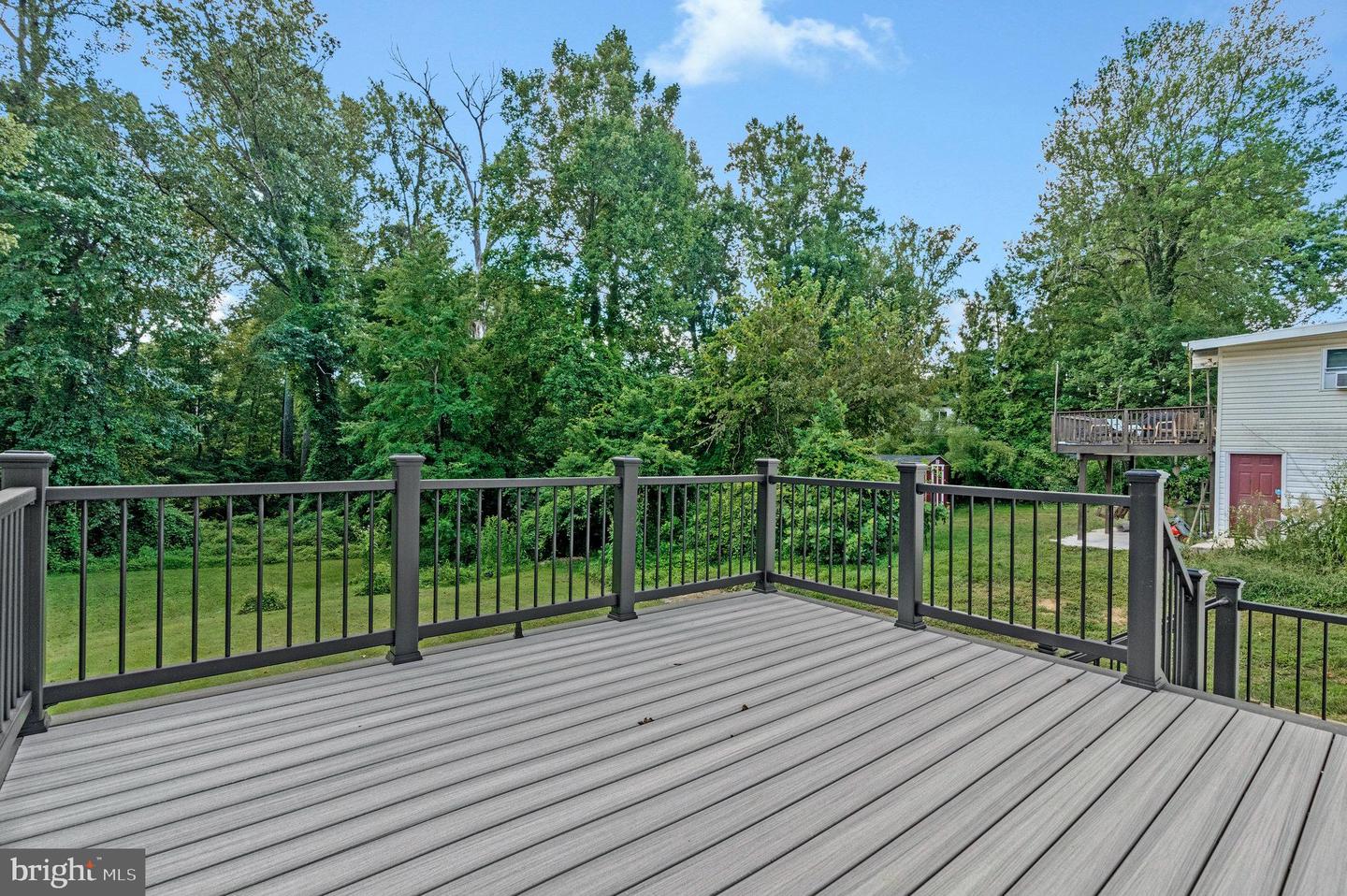 10211 STRATFORD AVE, FAIRFAX, Virginia 22030, 5 Bedrooms Bedrooms, ,4 BathroomsBathrooms,Residential,For sale,10211 STRATFORD AVE,VAFC2006900 MLS # VAFC2006900
