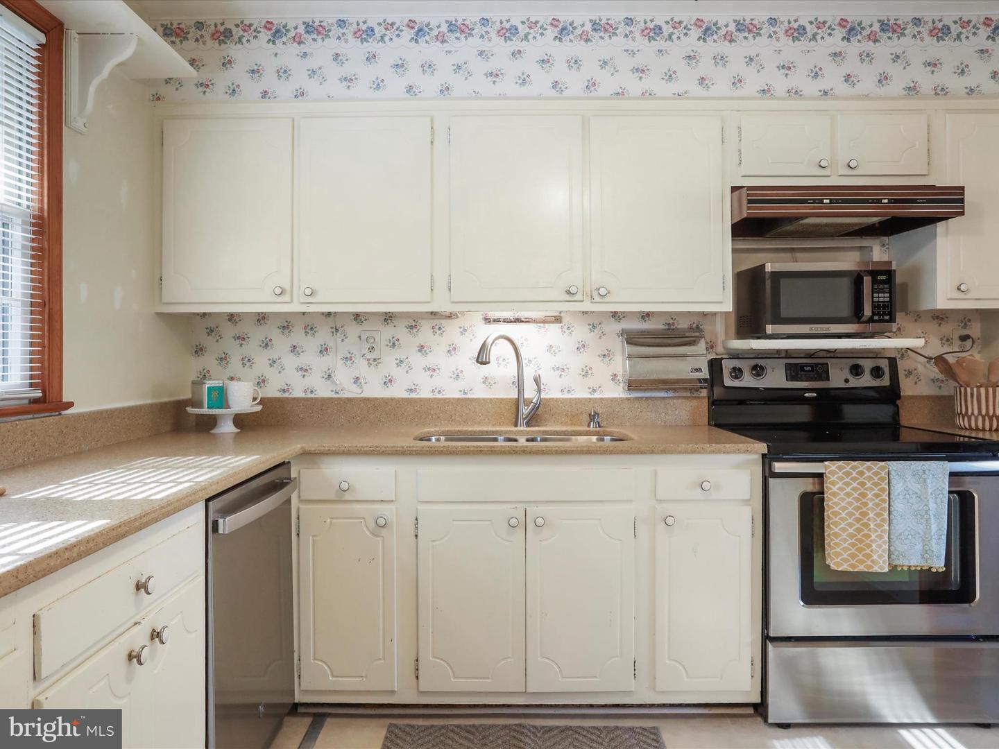 426 PATMOS RD, WOODSTOCK, Virginia 22664, 4 Bedrooms Bedrooms, ,3 BathroomsBathrooms,Residential,For sale,426 PATMOS RD,VASH2012374 MLS # VASH2012374