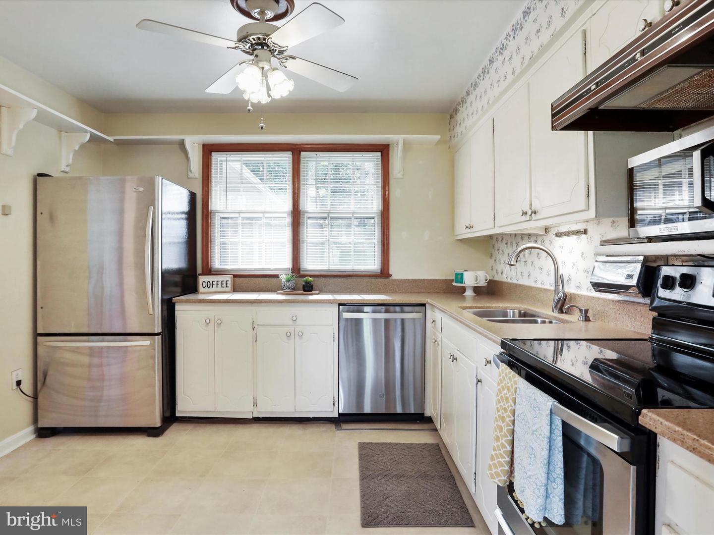426 PATMOS RD, WOODSTOCK, Virginia 22664, 4 Bedrooms Bedrooms, ,3 BathroomsBathrooms,Residential,For sale,426 PATMOS RD,VASH2012374 MLS # VASH2012374