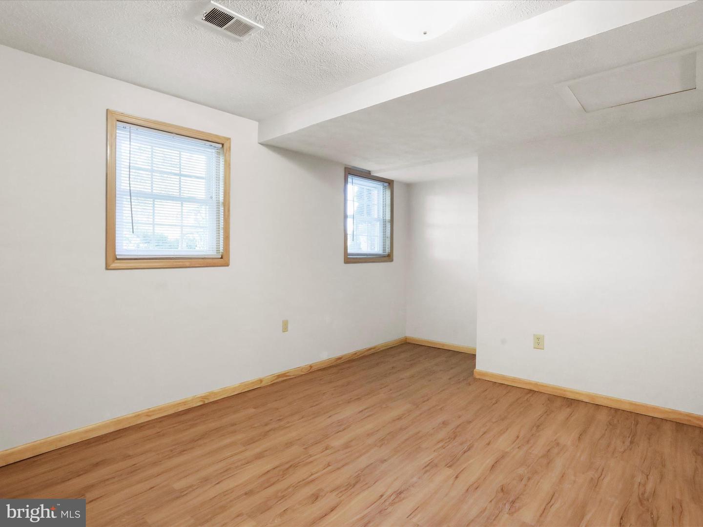 426 PATMOS RD, WOODSTOCK, Virginia 22664, 4 Bedrooms Bedrooms, ,3 BathroomsBathrooms,Residential,For sale,426 PATMOS RD,VASH2012374 MLS # VASH2012374