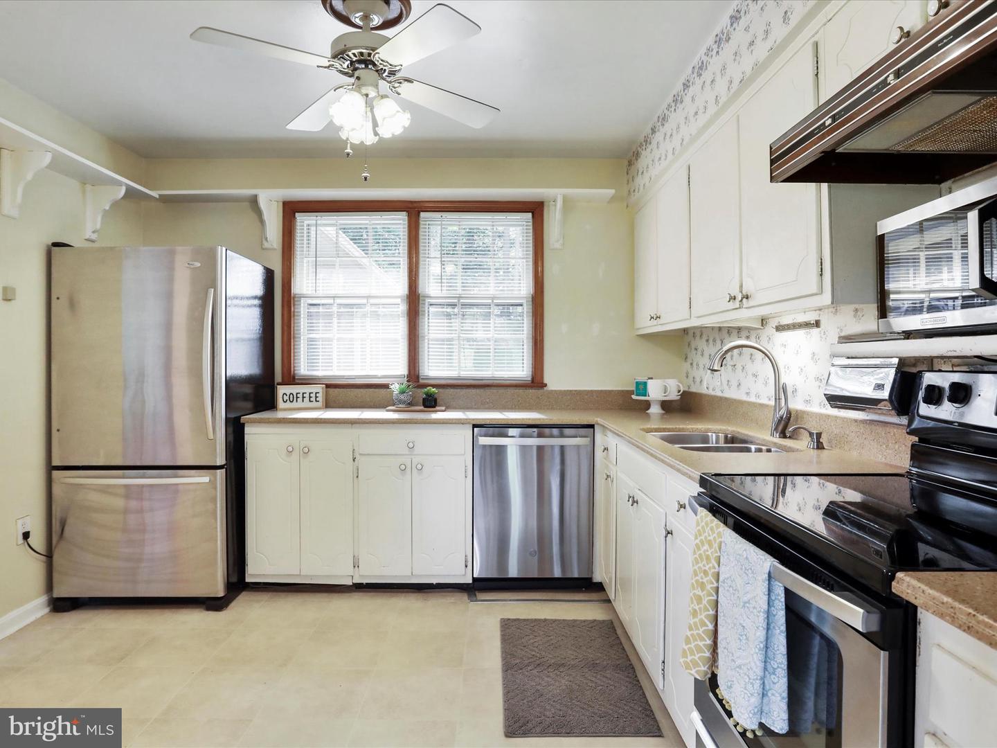 426 PATMOS RD, WOODSTOCK, Virginia 22664, 4 Bedrooms Bedrooms, ,3 BathroomsBathrooms,Residential,For sale,426 PATMOS RD,VASH2012374 MLS # VASH2012374