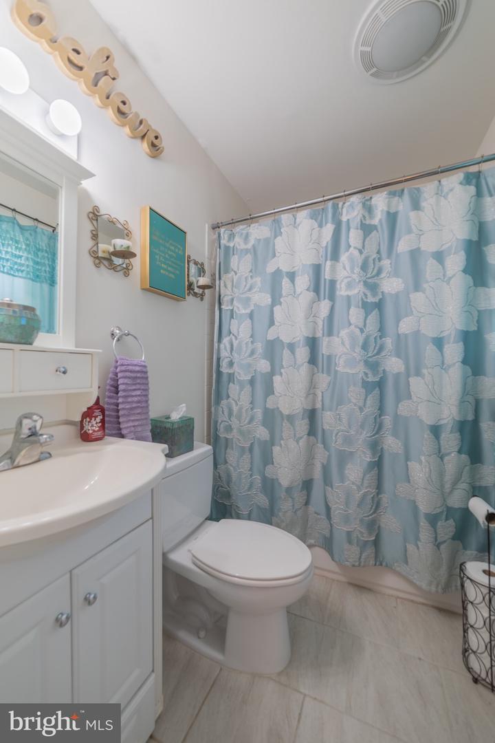134 BUCKINGHAM DR, STEPHENS CITY, Virginia 22655, 3 Bedrooms Bedrooms, ,3 BathroomsBathrooms,Residential,For sale,134 BUCKINGHAM DR,VAFV2036494 MLS # VAFV2036494