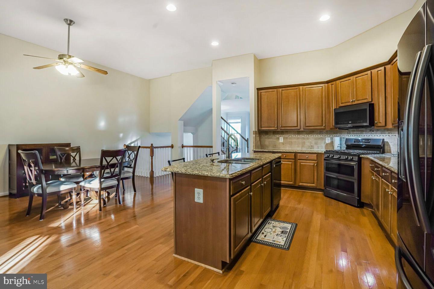 25111 HUMMOCKY TER, ALDIE, Virginia 20105, 3 Bedrooms Bedrooms, ,2 BathroomsBathrooms,Residential,For sale,25111 HUMMOCKY TER,VALO2105606 MLS # VALO2105606