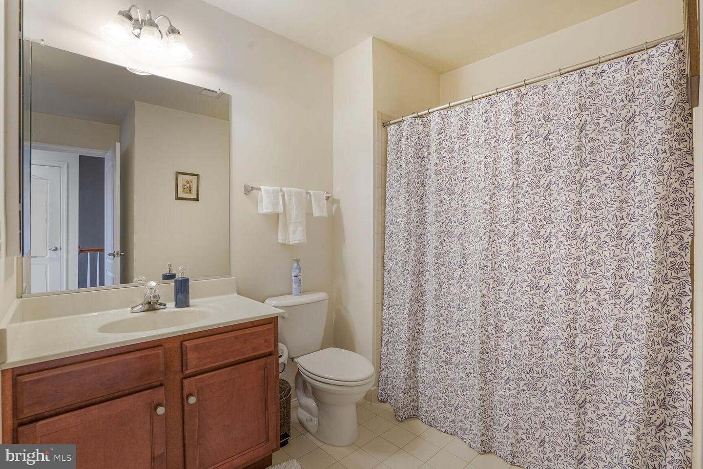 25111 HUMMOCKY TER, ALDIE, Virginia 20105, 3 Bedrooms Bedrooms, ,2 BathroomsBathrooms,Residential,For sale,25111 HUMMOCKY TER,VALO2105606 MLS # VALO2105606